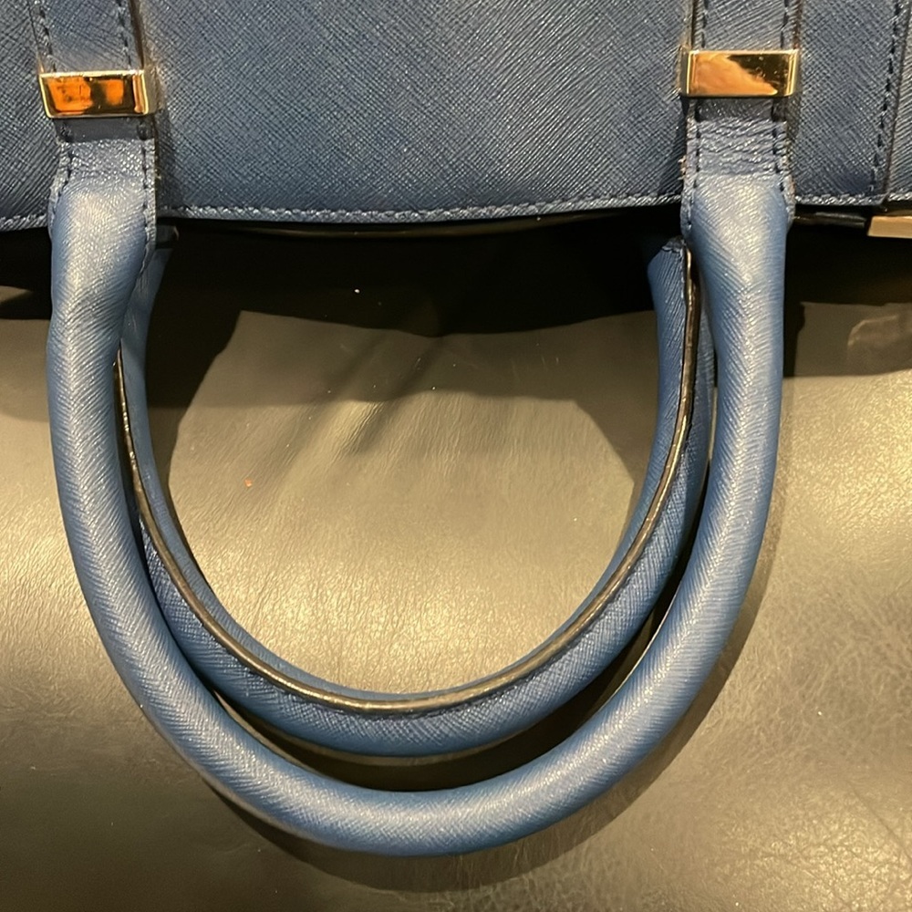 Pocketbook - Picture 5 of 8